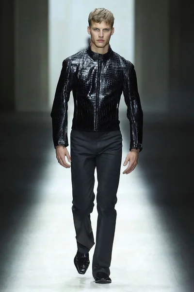 Look 6
